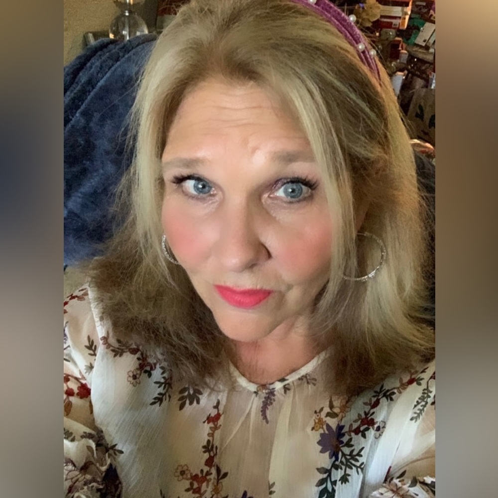 Meet your Posh Ambassador, Michelle